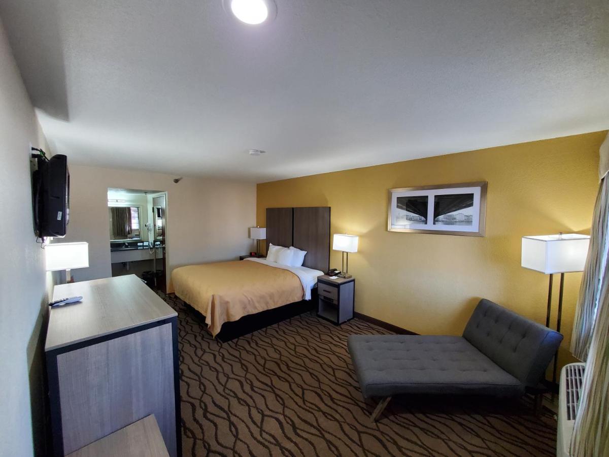 Quality Inn Fort Stockton Exteriör bild
